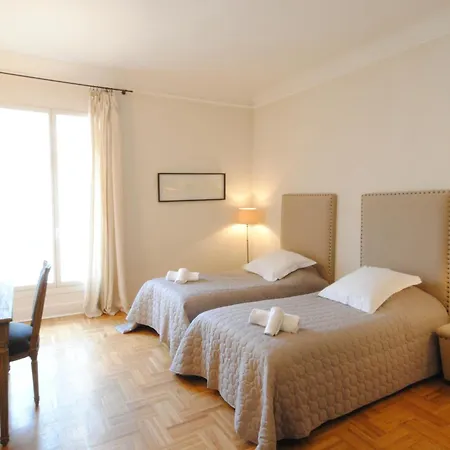 Grand Palais 4p Bob1309 Apartment